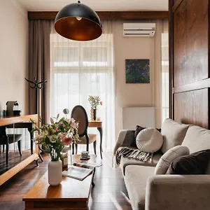 Aparthotel Topolowa - Loftaffair Collection