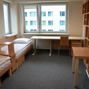 Ostello Ds Za Kolumnami
